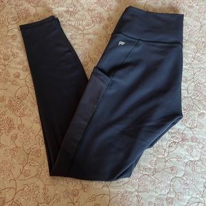 Fabletics PowerHold 3/4 Leggings (Never Worn)!